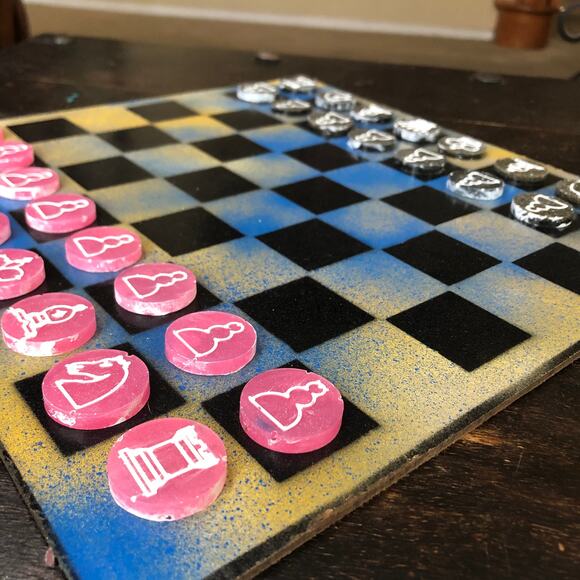 Painted Chess Set - Blu Yellow Mix (Pink Pieces) - Picture 2 of 10